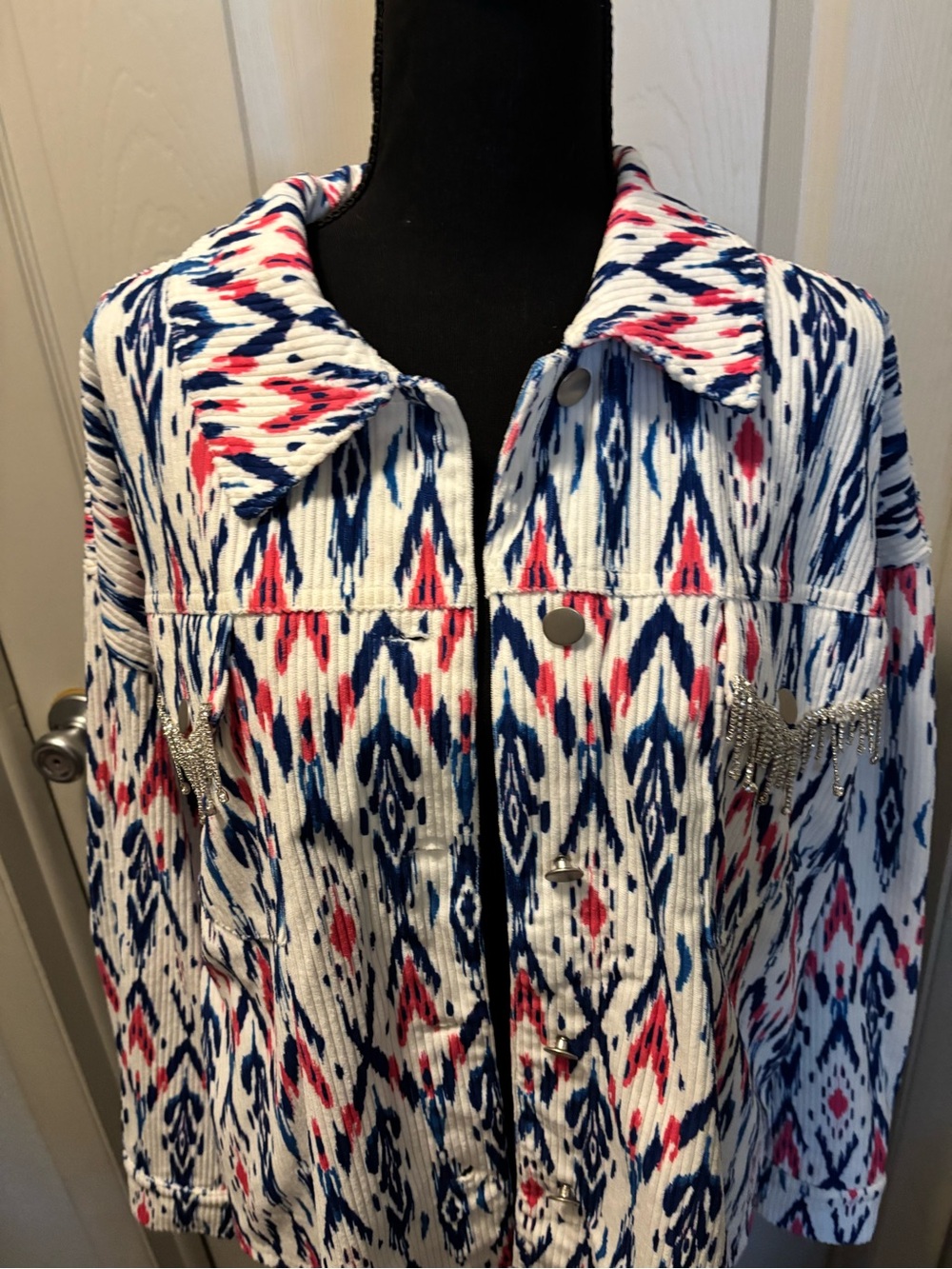 Savanna Jane White Navy Pink Patterned Button-Front Jean Jacket